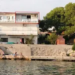 Apartamento In Tribunj With Sea View, Balcony, Air Conditioning, Wifi 68-1