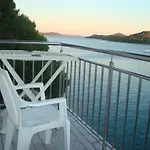 Apartamento In Tribunj With Sea View, Balcony, Air Conditioning, Wifi 68-1