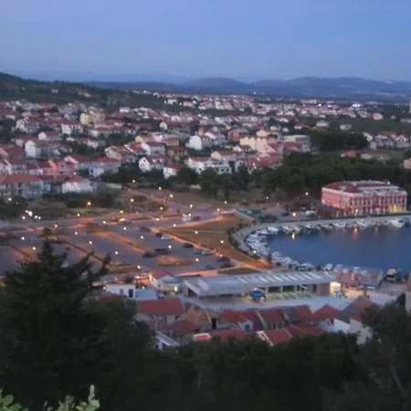 In Tribunj With Sea View, Balcony, Air Conditioning, Wifi 68-1 Διαμέρισμα *