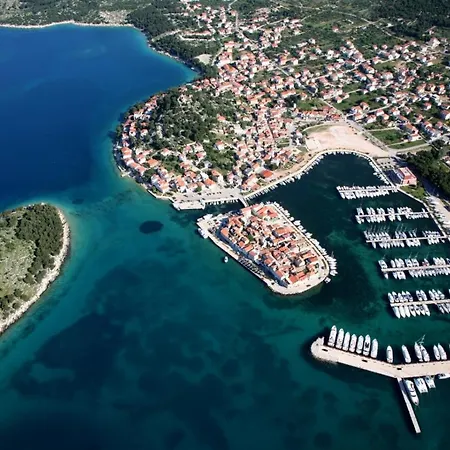 Διαμέρισμα In Tribunj With Sea View, Balcony, Air Conditioning, Wifi 68-1 *