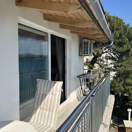 In Tribunj With Sea View, Balcony, Air Conditioning, Wifi 68-1 *