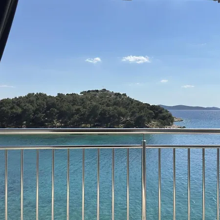 Διαμέρισμα In Tribunj With Sea View, Balcony, Air Conditioning, Wifi 68-1 *