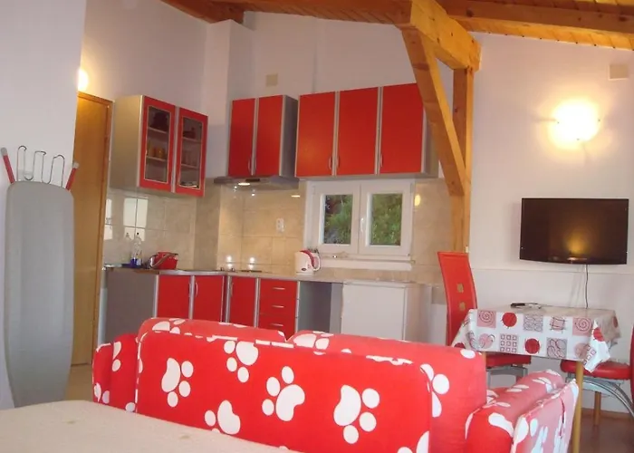 Lägenhet In Tribunj With Sea View, Balcony, Air Conditioning, Wifi 68-1