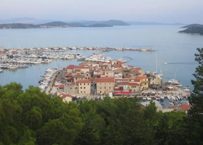 In Tribunj With Sea View, Balcony, Air Conditioning, Wifi 68-1 * Tribalj