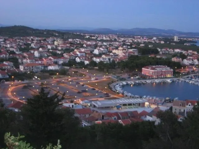 In Tribunj With Sea View, Balcony, Air Conditioning, Wifi 68-1 Appartamento *