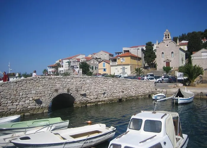 In Tribunj With Sea View, Balcony, Air Conditioning, Wifi 68-1 *